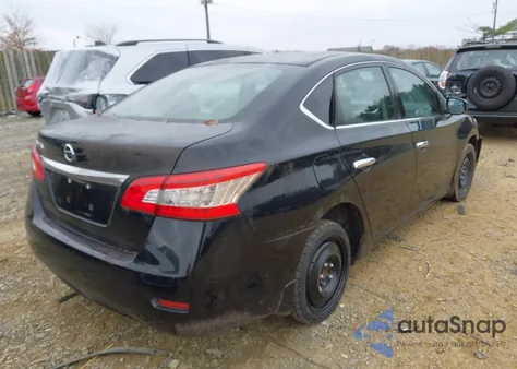 2015 Nissan Sentra S z USA, uszkodzony, nr VIN 3N1AB7AP1FY380194